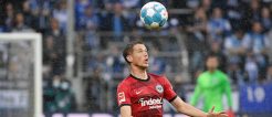 Eintracht Frankfurt und Erik Durm spielen gegen Stuttgart