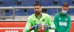 kiel-spielt-gegen-hannover-mit-goalie-zieler-klein